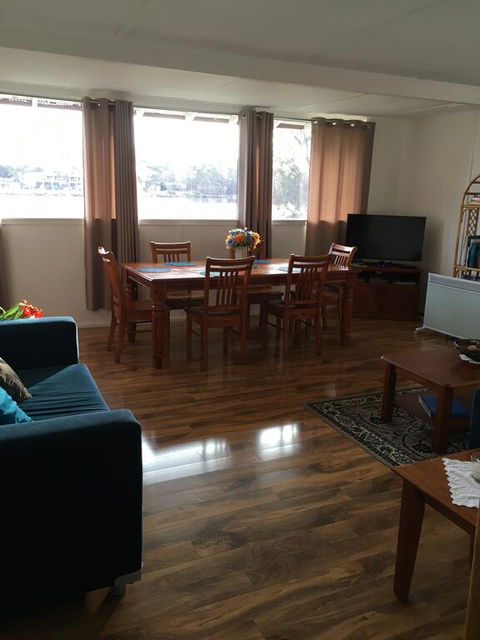 Riverfront Cottage In Booderee National Park At Christians Minde - Accommodation Port Macquarie 2