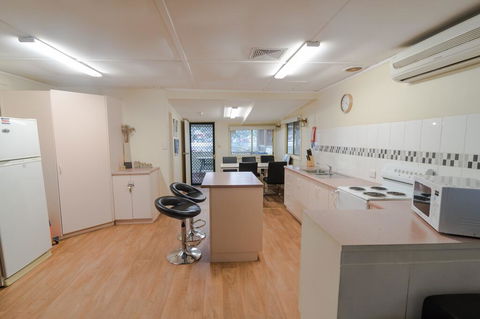 Riverfront Getaway - Mannum - Accommodation Port Macquarie 2