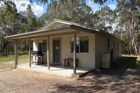 Robinsons Cabin - Accommodation Port Macquarie 0