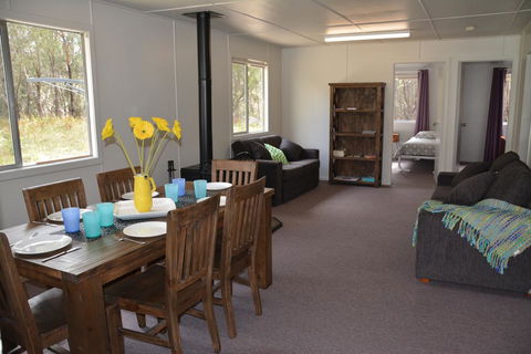 Robinsons Cabin - Accommodation Port Macquarie 1