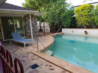 Robyn's Nest - Hosted Bed and Breakfast