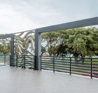 Rockingham Beachfront Apartment - Accommodation Port Macquarie