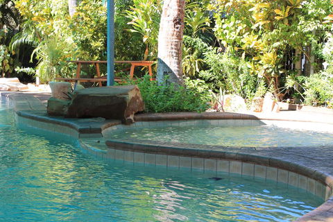 Roey Backpackers And Party Bar - Accommodation Port Macquarie 0