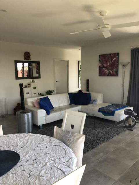Room In Gold Coast - Accommodation Port Macquarie 0