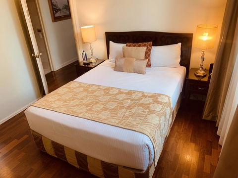 Royal Albert Hotel - Accommodation Port Macquarie 2