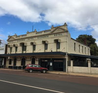 Royal Exchange Hotel - Accommodation Port Macquarie