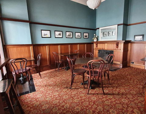 Royal Hotel - Accommodation Port Macquarie 1