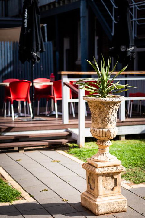Royal Hotel - Accommodation Port Macquarie 3