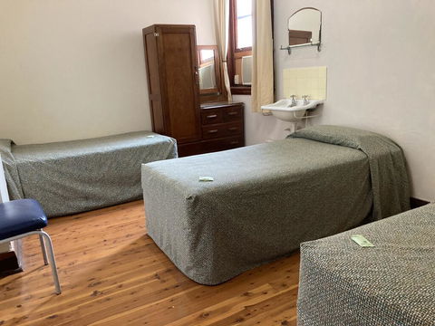 Royal Hotel Condobolin - Accommodation Port Macquarie 1