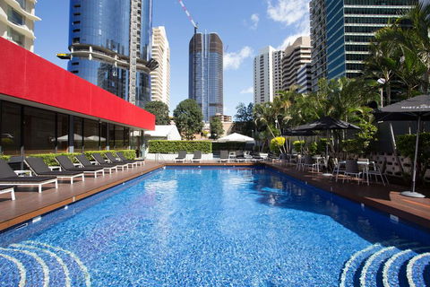 Royal On The Park - Accommodation Port Macquarie 0