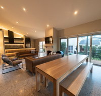 RUST - Accommodation Port Macquarie