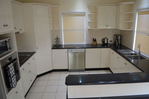 Ruthmor Villas - Accommodation Port Macquarie 3