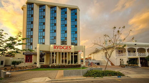 Rydges Southbank Townsville - Accommodation Port Macquarie 0