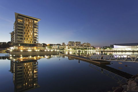 Saltwater Suites - 1,2 & 3 Bed Waterfront Apartments - Accommodation Port Macquarie 0