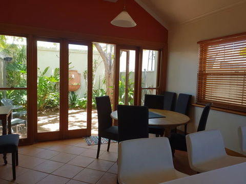 Salty Eyre Glenelg - Accommodation Port Macquarie 0