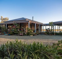 SanctuaryWaratah - Accommodation Port Macquarie