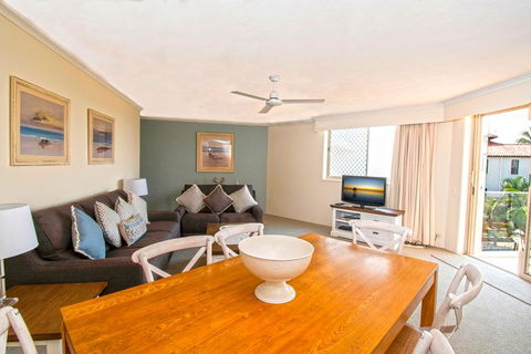 Sandcastles On Currumbin Beach - Accommodation Port Macquarie 3