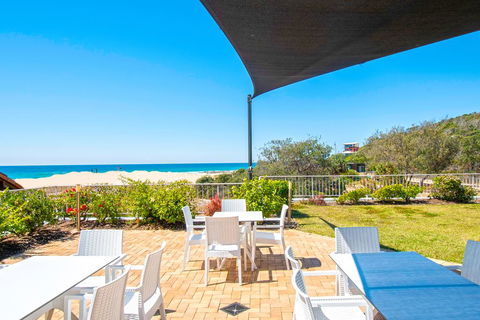 Sandcastles On Currumbin Beach - Accommodation Port Macquarie 0