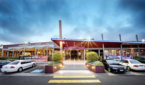 Sandown Park Hotel Noble Park - Accommodation Port Macquarie 0