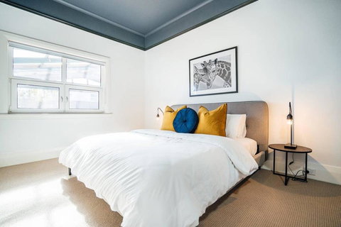 Santorini On Seaview-Beachside Living - Sauna - Wifi - Accommodation Port Macquarie 2