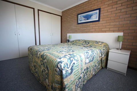 Sapphire Court - Accommodation Port Macquarie 3