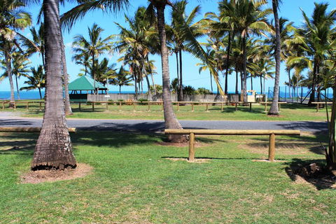 Sarina Beach Motel - Accommodation Port Macquarie 1