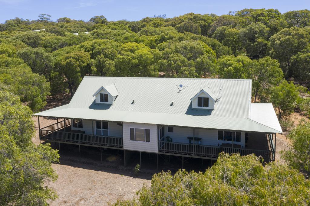 Paradise WA Accommodation Port Macquarie