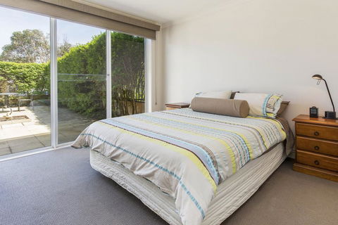SEA GRANGE - MORNINGTON - Accommodation Port Macquarie 1