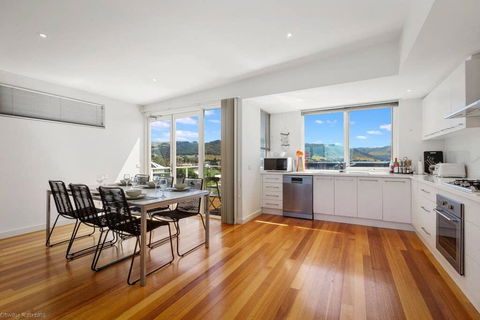 SEA NOOK - Seconds From The Beach - Accommodation Port Macquarie 3
