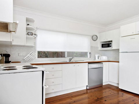 Sea Shack - Renovated 1950's Beach House - Accommodation Port Macquarie 2