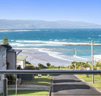 SEA SPECTACULAR - seconds from the beach - Accommodation Port Macquarie