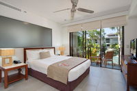 Sea Temple Palm Cove Luxury Studio 212