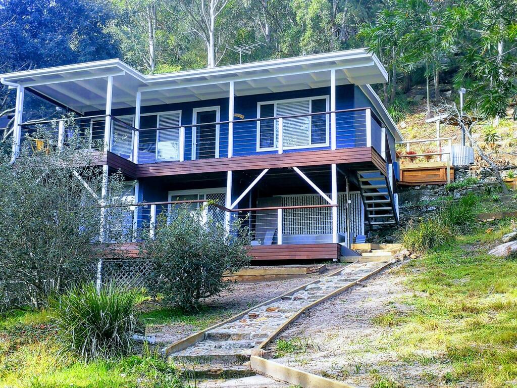 Bar Point NSW Accommodation Port Macquarie