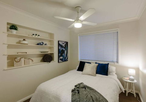 Seagrass House - Modern North Avoca Oasis - Accommodation Port Macquarie 1