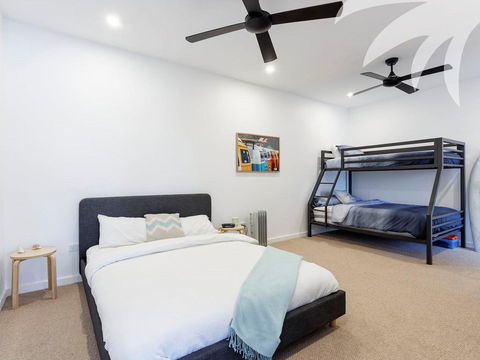 Seashells Lakeside Holiday Perfection - Accommodation Port Macquarie 1
