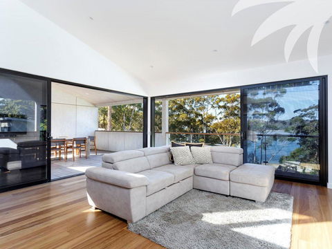 Seashells Lakeside Holiday Perfection - Accommodation Port Macquarie 3
