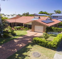 SECRET GARDEN - WiFi - Netflix - Pet Friendly - Accommodation Port Macquarie