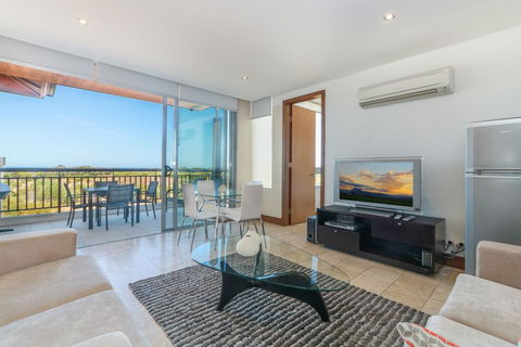 Self Contained 2 Bed Luxury Apartment - Accommodation Port Macquarie 2