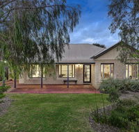 Shady Sheas - Accommodation Port Macquarie