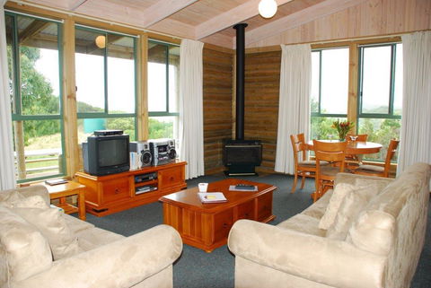 Shearwater Cottages - Accommodation Port Macquarie 2