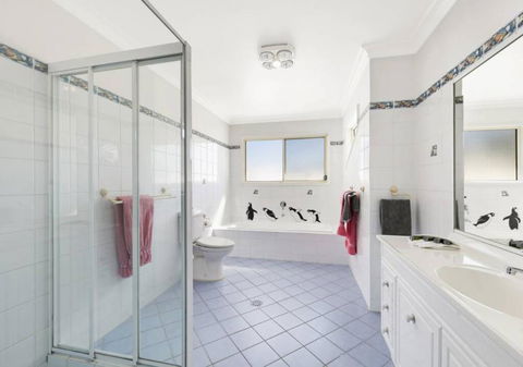 Shelly Beach Family Hideaway - Pool, Beach, Golf - Accommodation Port Macquarie 2