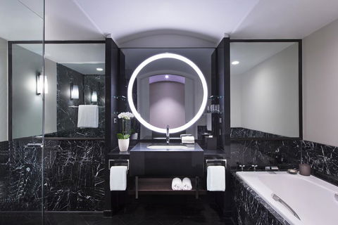 Sheraton Grand Sydney Hyde Park - Accommodation Port Macquarie 1