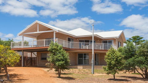 Shorelands - Accommodation Port Macquarie 0