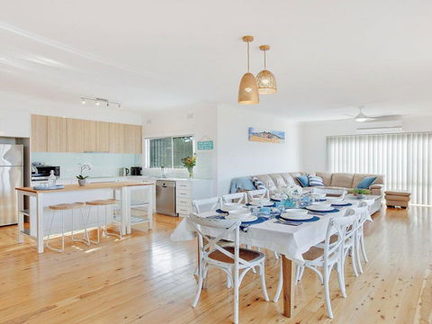 Sienna By The Sea - Spacious Coastal Getaway - Accommodation Port Macquarie 0