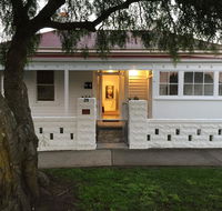 Signature on Gunn - Accommodation Port Macquarie