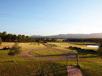 Silver Springs 4br Cottage with Wifi Views Olives and Space . Fireplace Views Olives and Space