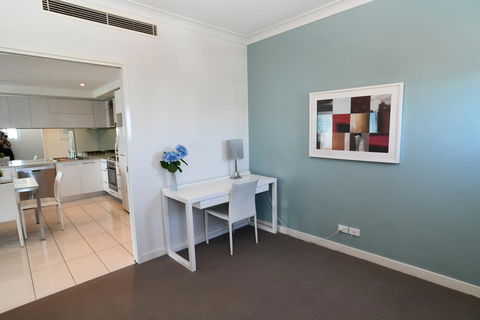 Silvershore Apartments On The Broadwater - Accommodation Port Macquarie 2
