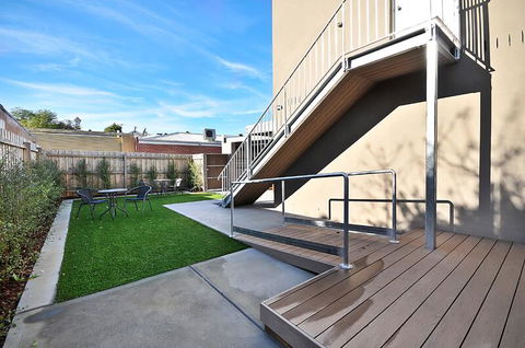 Single Room W/ Private Bathroom In Brunswick! - Accommodation Port Macquarie 1