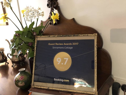 Sinnamons Cottage - Accommodation Port Macquarie 1