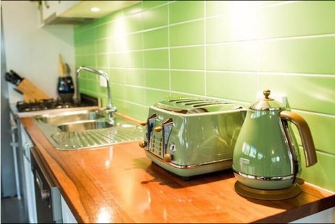 Sinnamons Cottage - Accommodation Port Macquarie 2